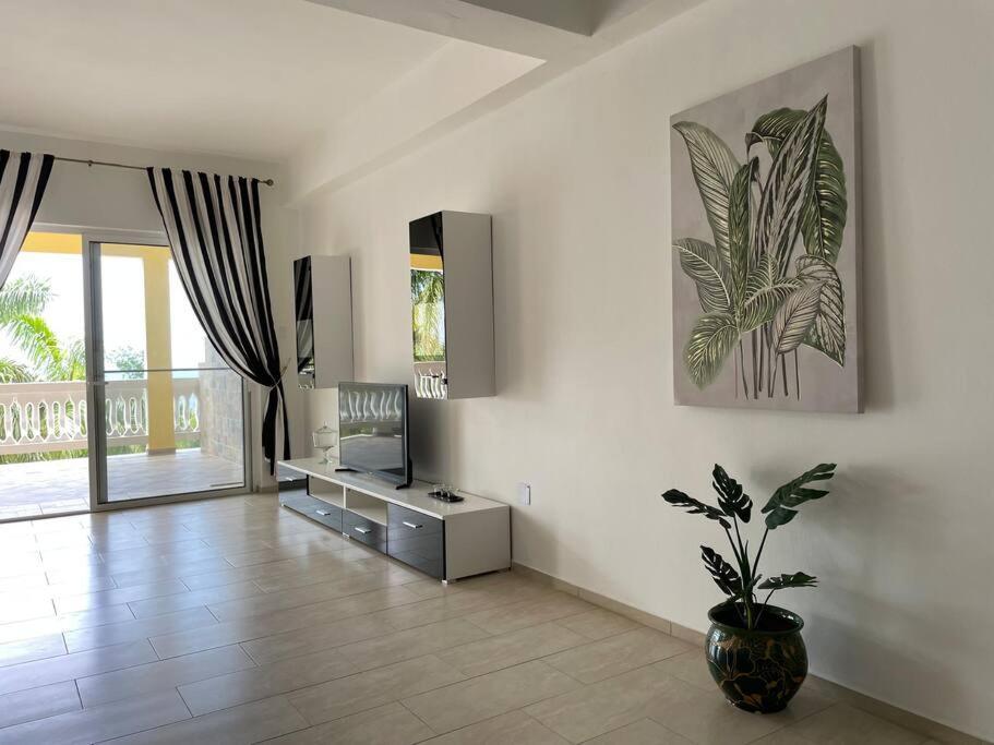 Spring Garden Mobay Resort Luxurious Apartments Монтего Бей Екстериор снимка