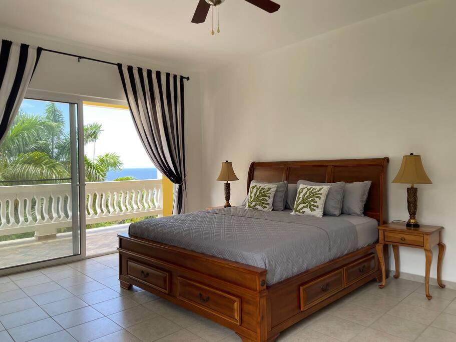 Spring Garden Mobay Resort Luxurious Apartments Монтего Бей Екстериор снимка