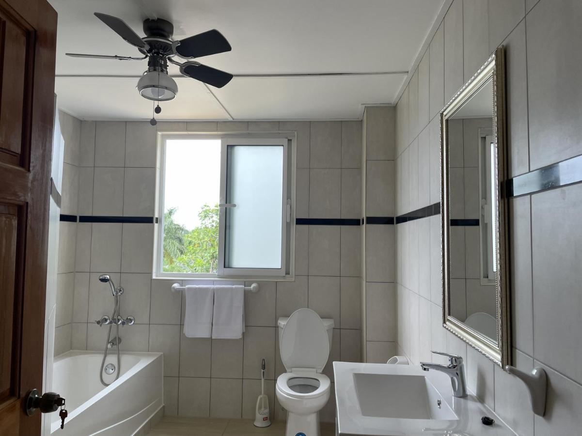 Spring Garden Mobay Resort Luxurious Apartments Монтего Бей Екстериор снимка