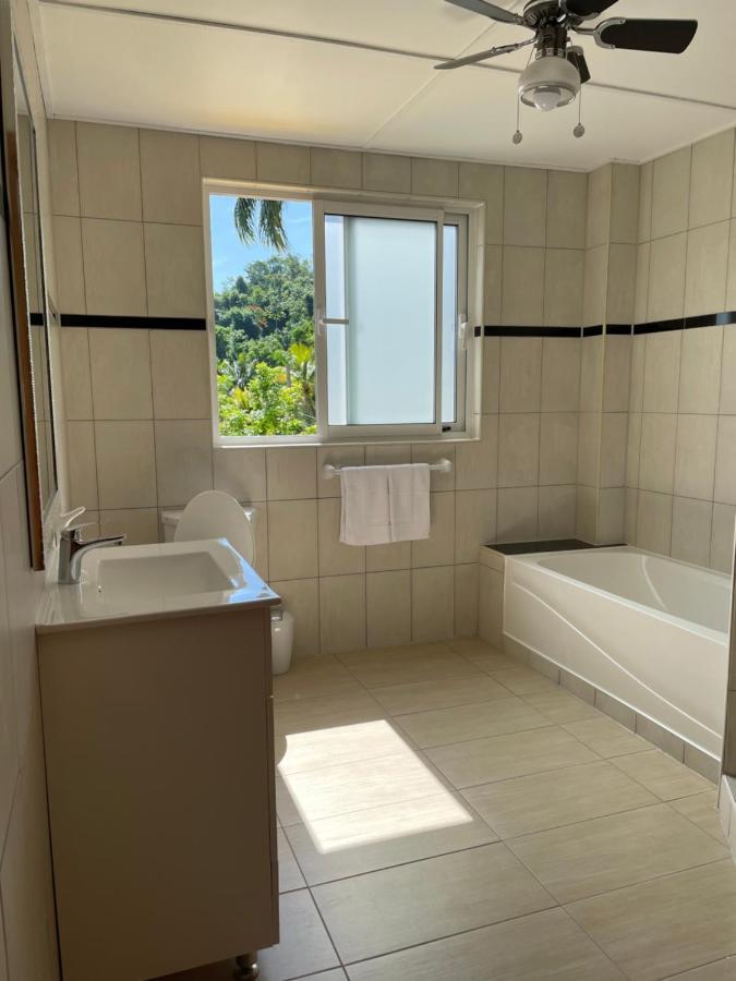 Spring Garden Mobay Resort Luxurious Apartments Монтего Бей Екстериор снимка